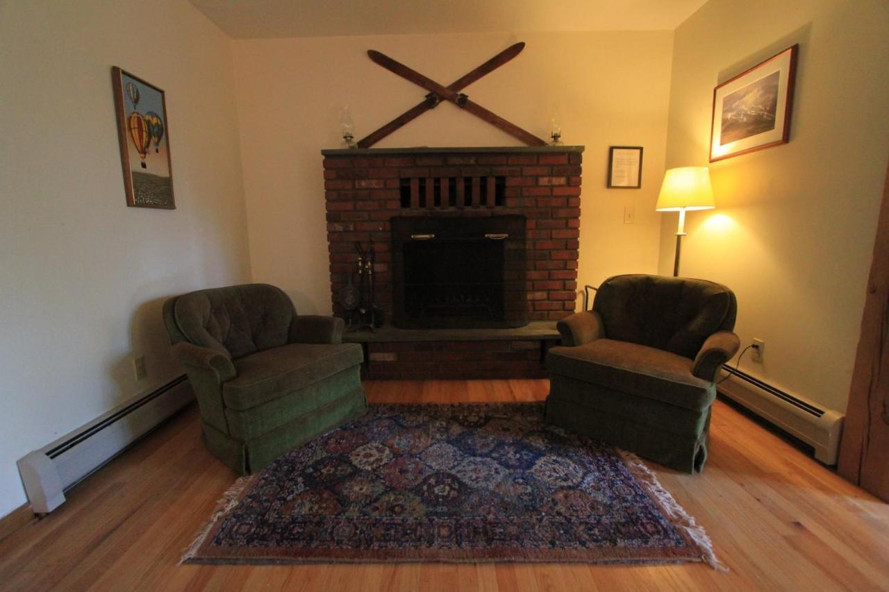 Quaint Stowe Cabin Exteriör bild